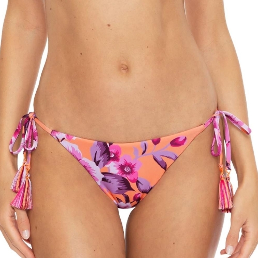 Becca by Rebecca Virtue in Full Bloom Demi Reversible Size Medium